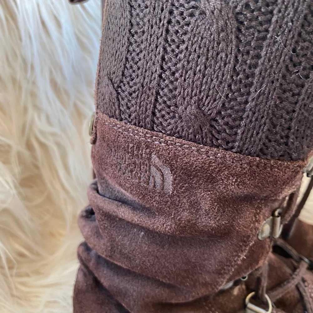 The North Face Suede Boots Knit Top Sz 6.5
